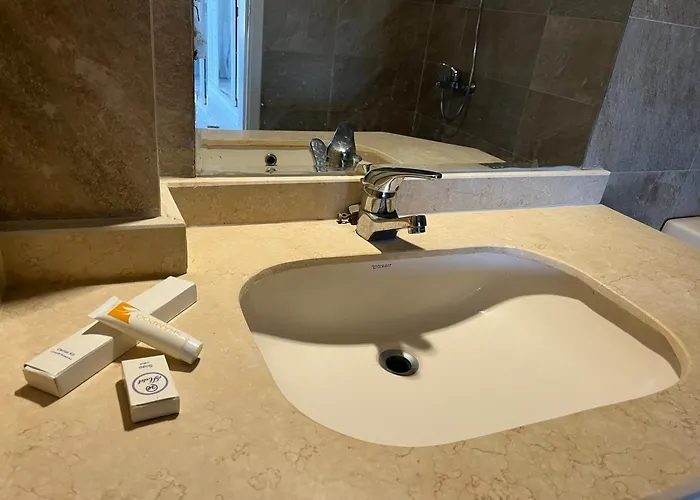 6 Brs W/ Private Pool - Sandy - Wifi