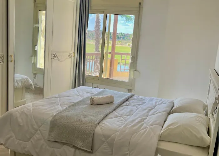 Villa 6 Brs W/ Private Pool - Sandy - Wifi *