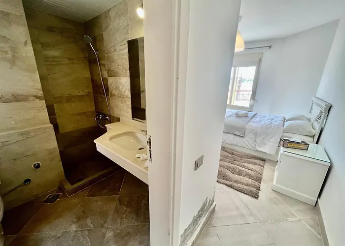 6 Brs W/ Private Pool - Sandy - Wifi