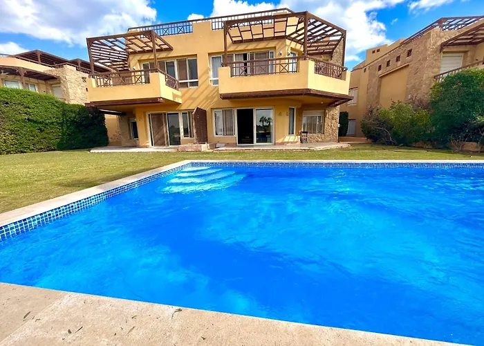 6 Brs W/ Private Pool - Sandy - Wifi Villa