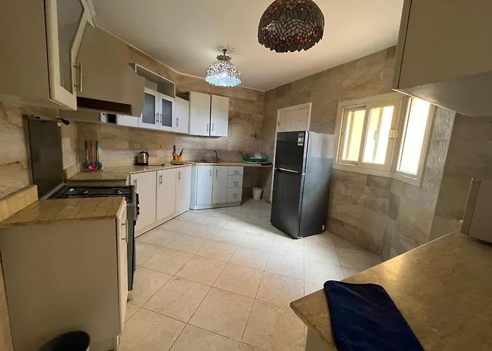 6 Brs W/ Private Pool - Sandy - Wifi Villa Ain Suchna