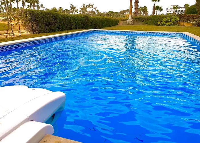 6 Brs W/ Private Pool - Sandy - Wifi